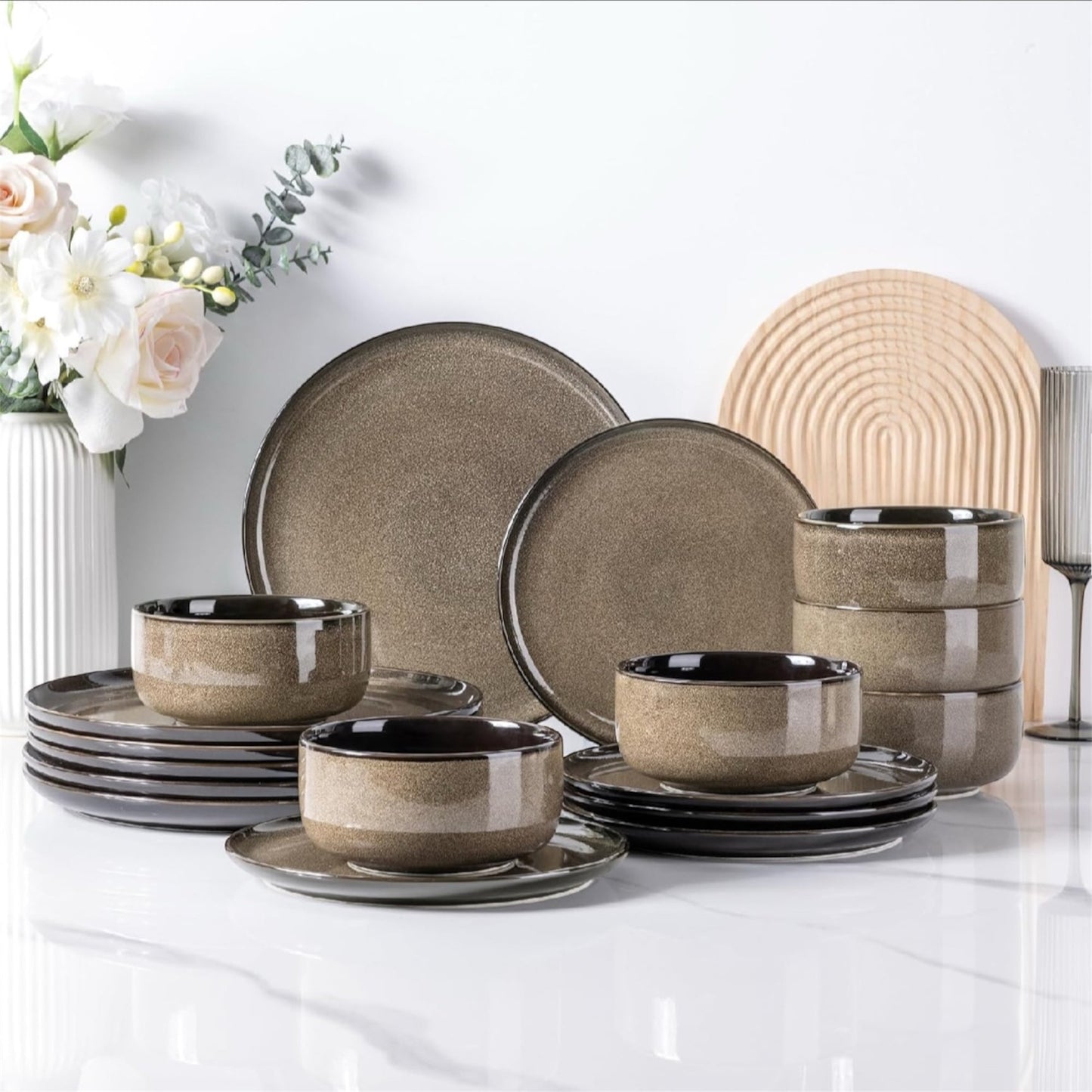LeRatio Dinner Set for 6, 18 Pieces Stoneware Plates and Bowls Set, Chip & Scratch Resistant Reactive Glazed Dinnerware Set, Dishwasher & Microwave Safe Crockery Set, Chocolate Malt
